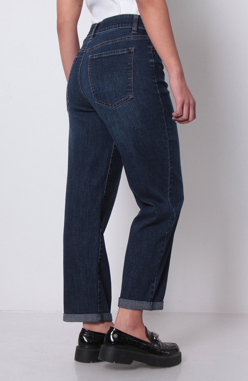 JEANS RECTO ROLL UP TIRO ALTO PRETINA BASICA  1 BOTON hover