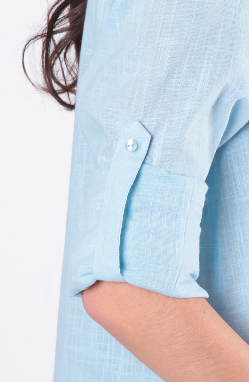 Blusa Manga Larga Abotonada En Delantero Y Bolsillo hover