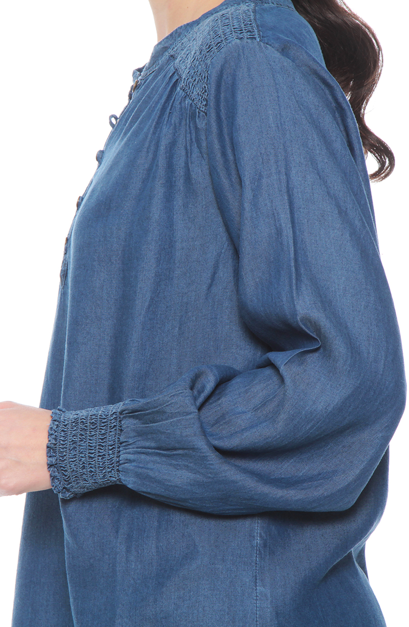 Blusa Manga Larga Tencel Cuello Mao Con Aplicacion En Hombros hover