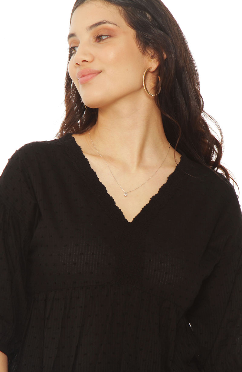 Blusa Manga Corta Brodery Escote V hover