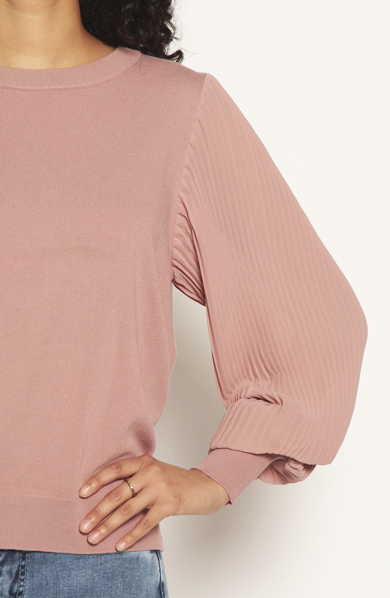 Sweater Manga Larga En Distinta Calidad Escote Redondo hover