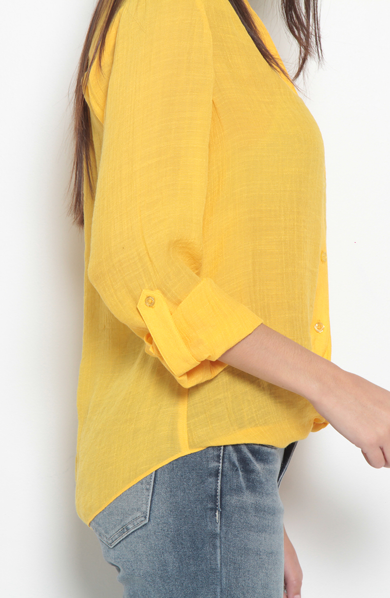 Blusa Manga Larga Escote V Abotonada En Delantero Con Bolsillo hover