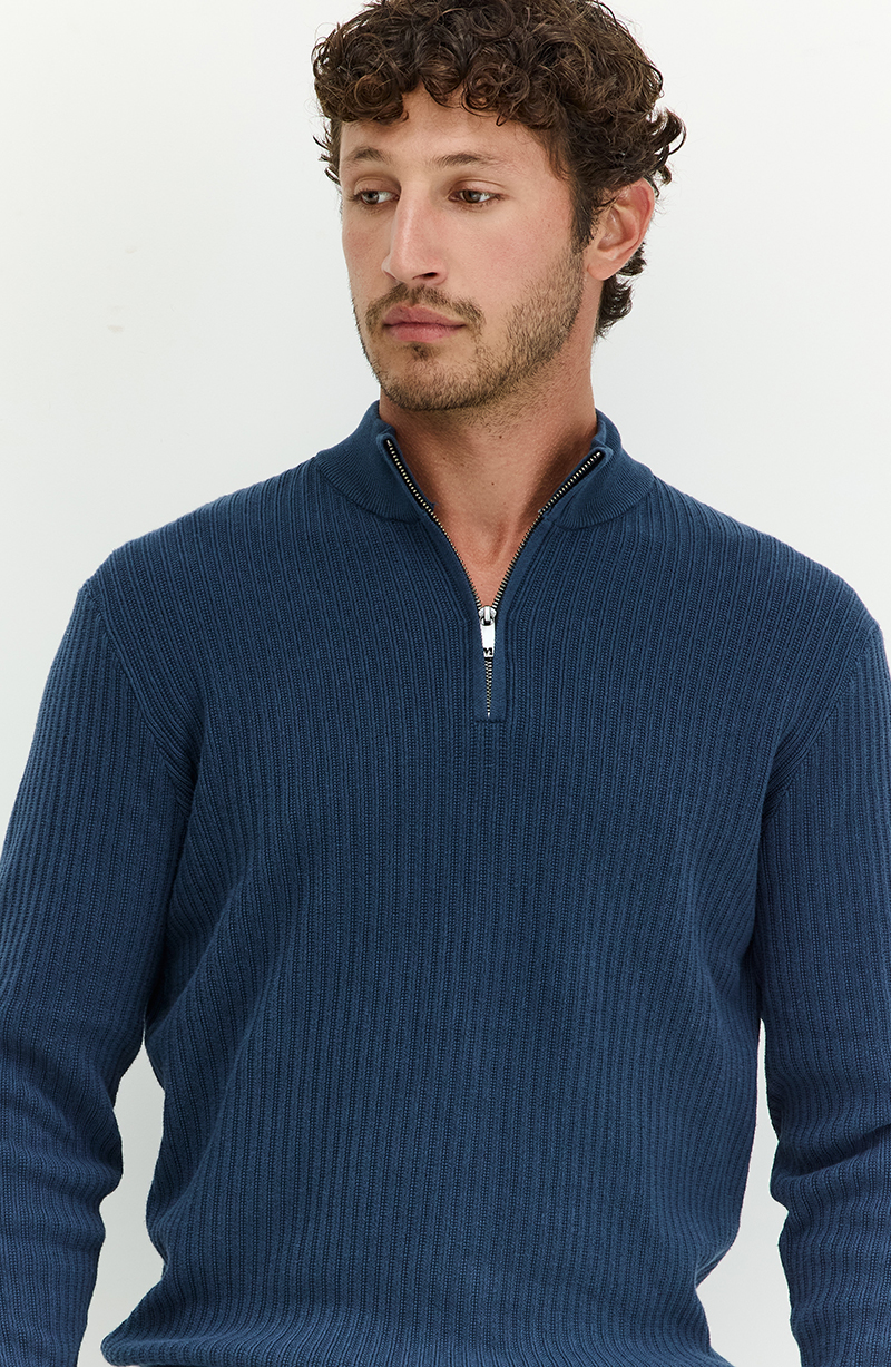 Sweater Hombre Manga Larga Cuello Alto Con Cierre hover