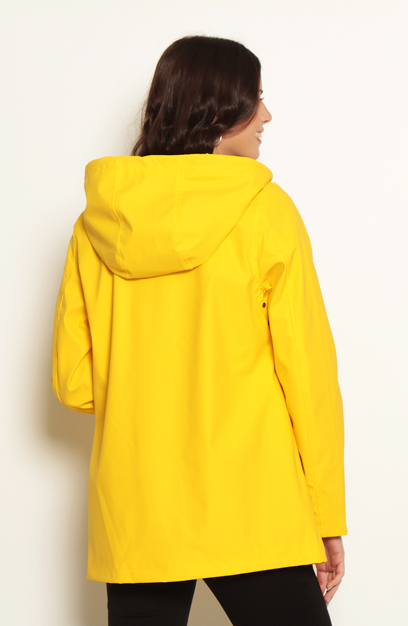 Chaqueta Impermeable Con Capucha Y Bolsillos hover