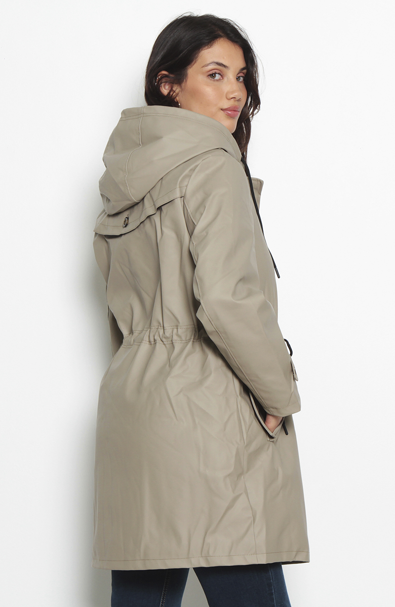 CHAQUETA MANGA LARGA CON CAPUCHA CINTURA AJUSTABLE Y BOLSILLOS hover