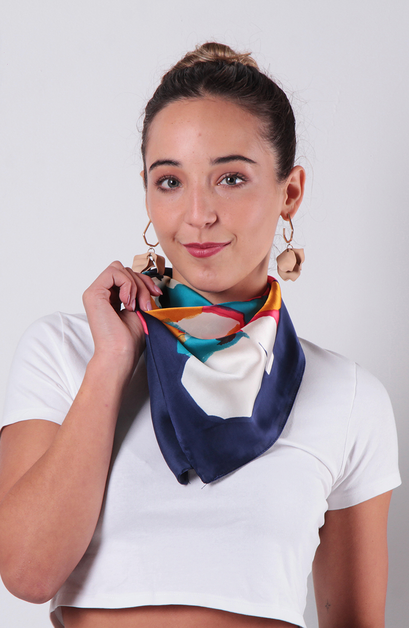 Panuelo Estampado hover