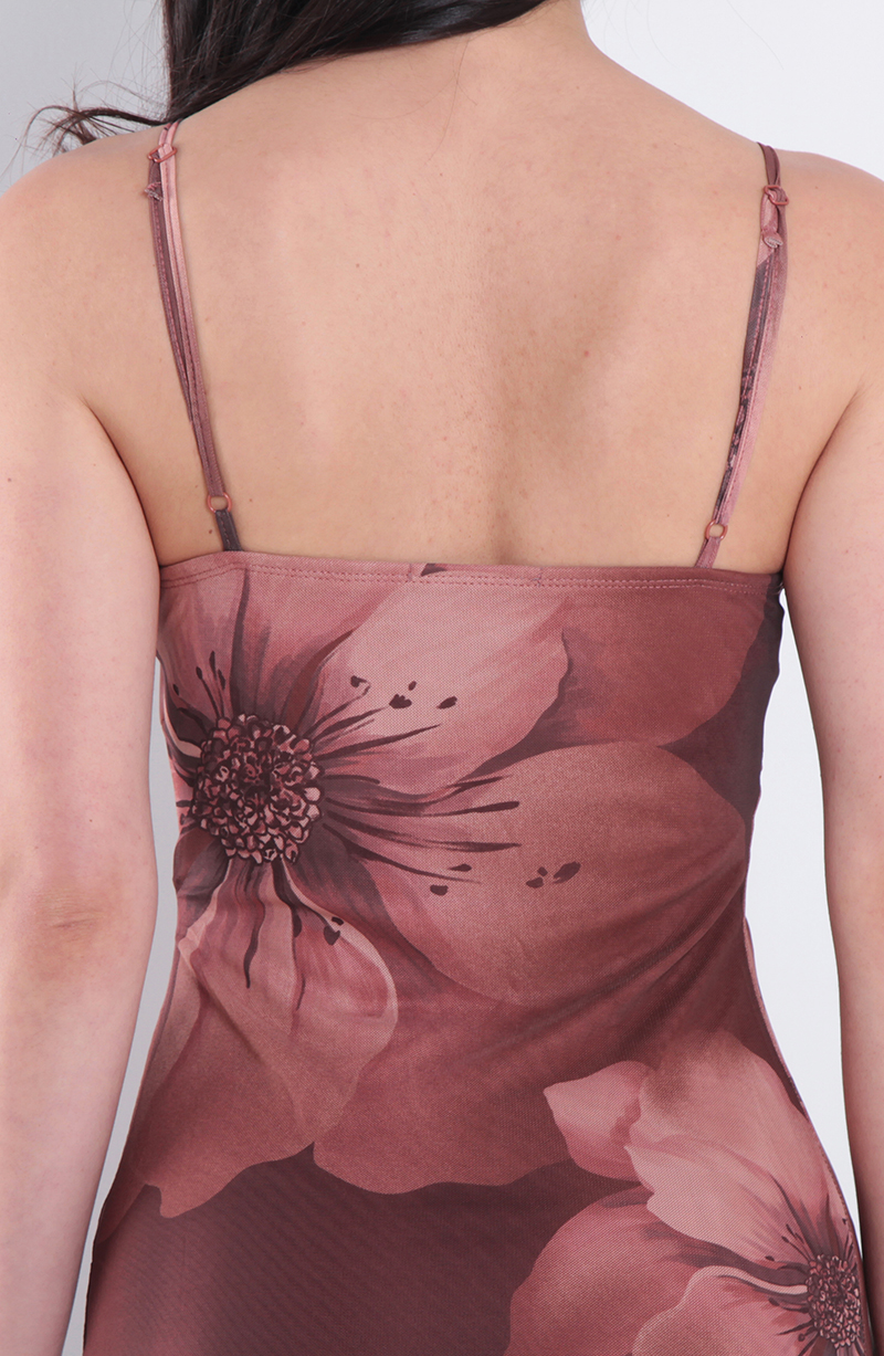 Vestido Estampado Sin Manga Con Corte En Busto Y hover