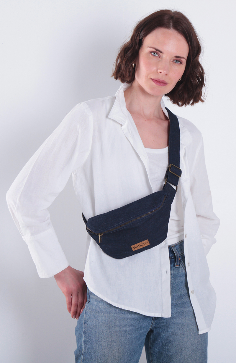 Banano Denim Con Lazo Ajustable hover