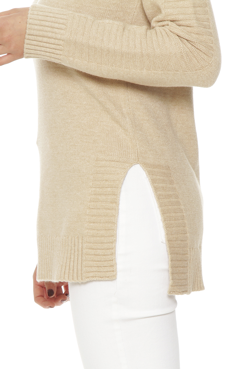 Sweater Manga Larga Solid hover