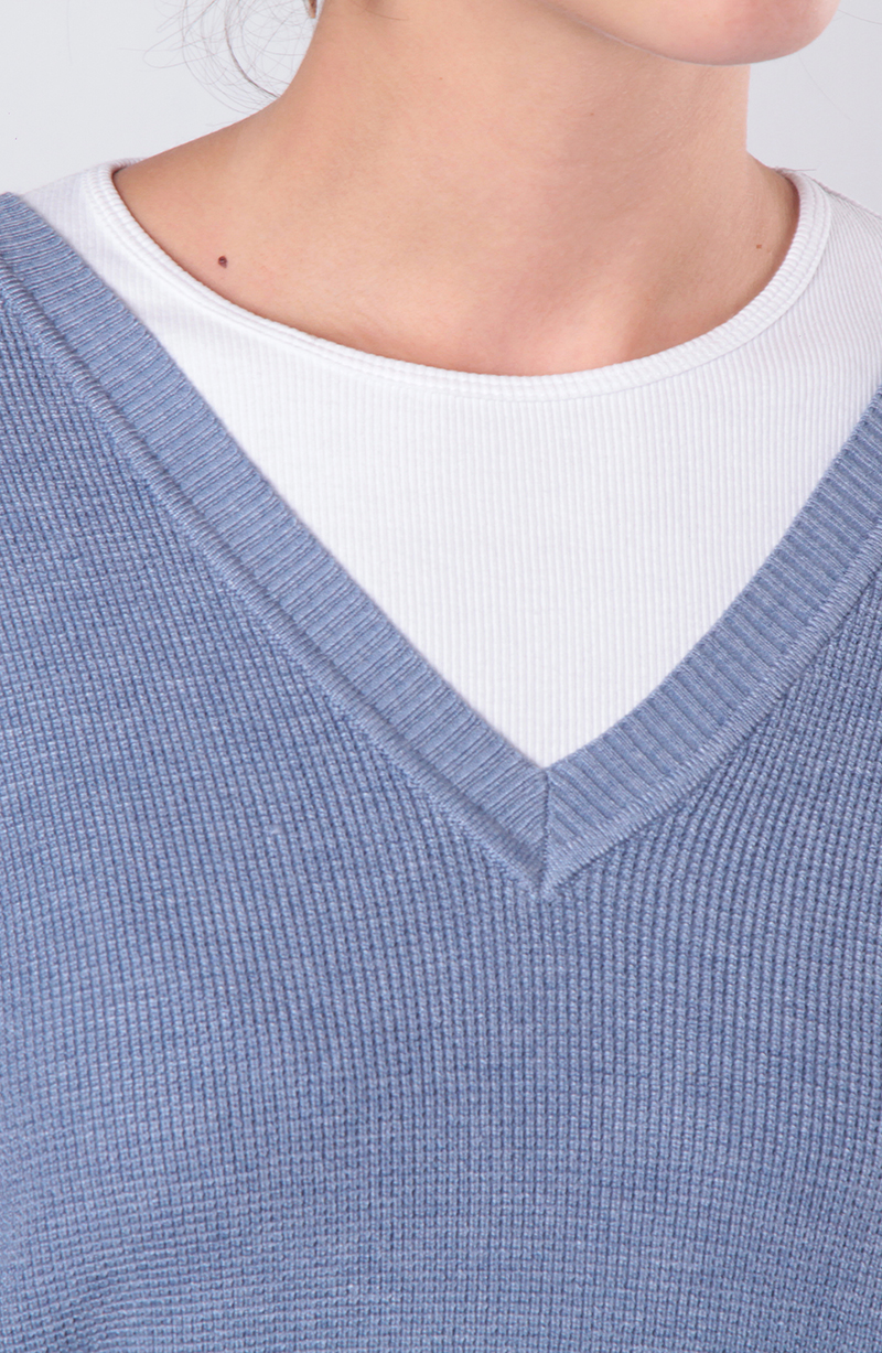 Sweater Manga Larga Escote V hover