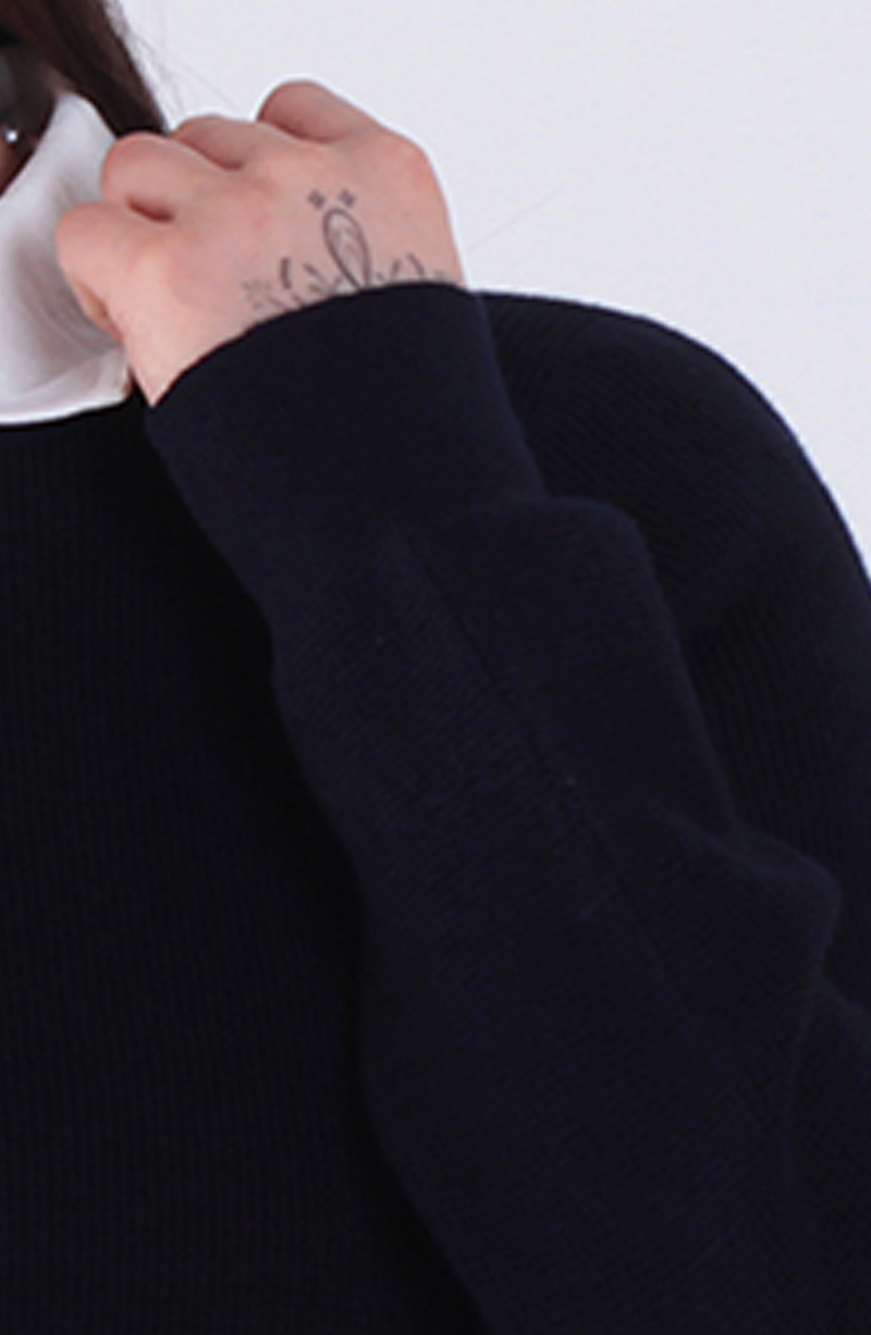 Sweater Manga Larga Escote Bote hover