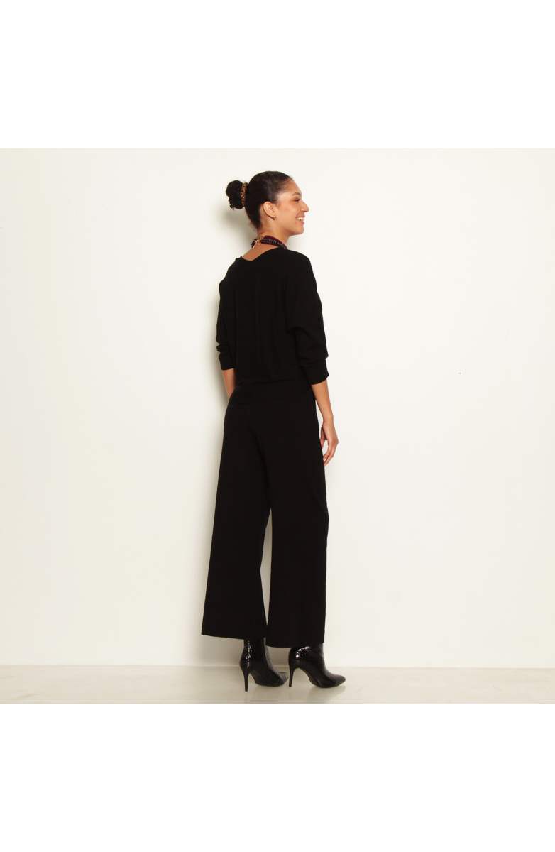 CONJUNTO TEJIDO SWEATER Y PANTALON WIDE LEG TIRO ALTO PRETINA ELASTICA