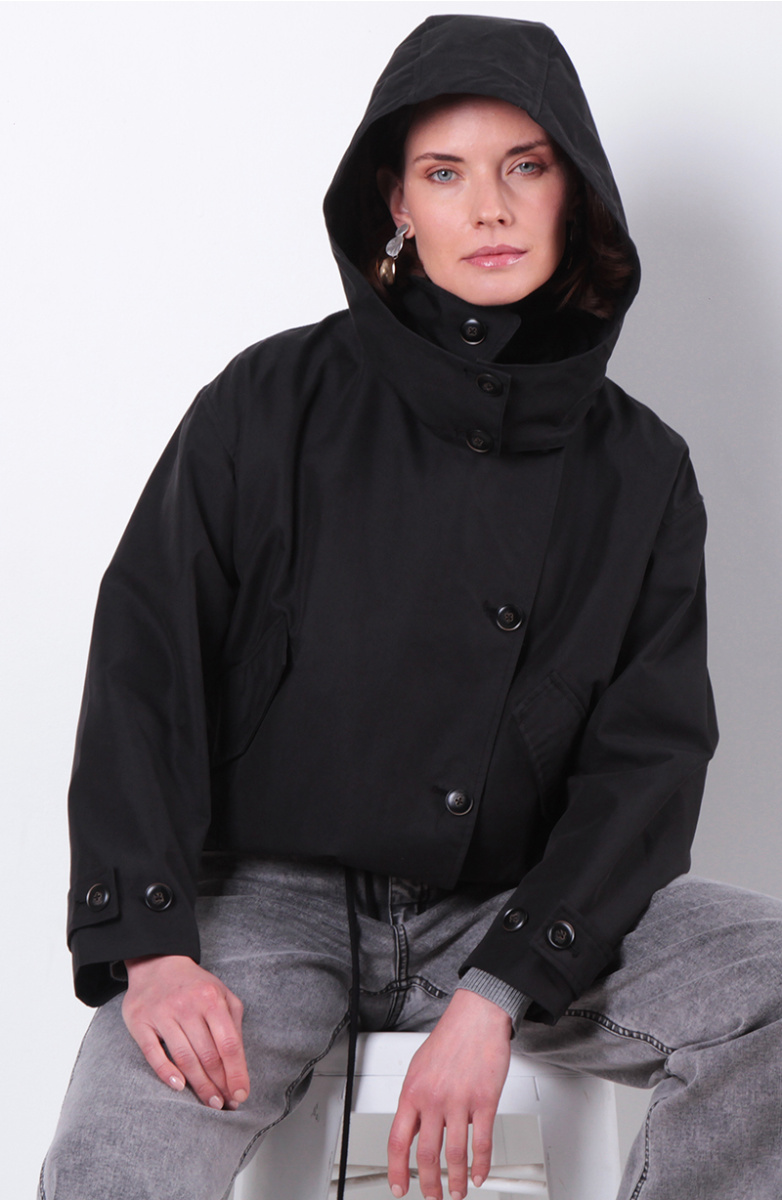 CHAQUETA MANGA LARGA CRUZADA  CON BOLSILLOS