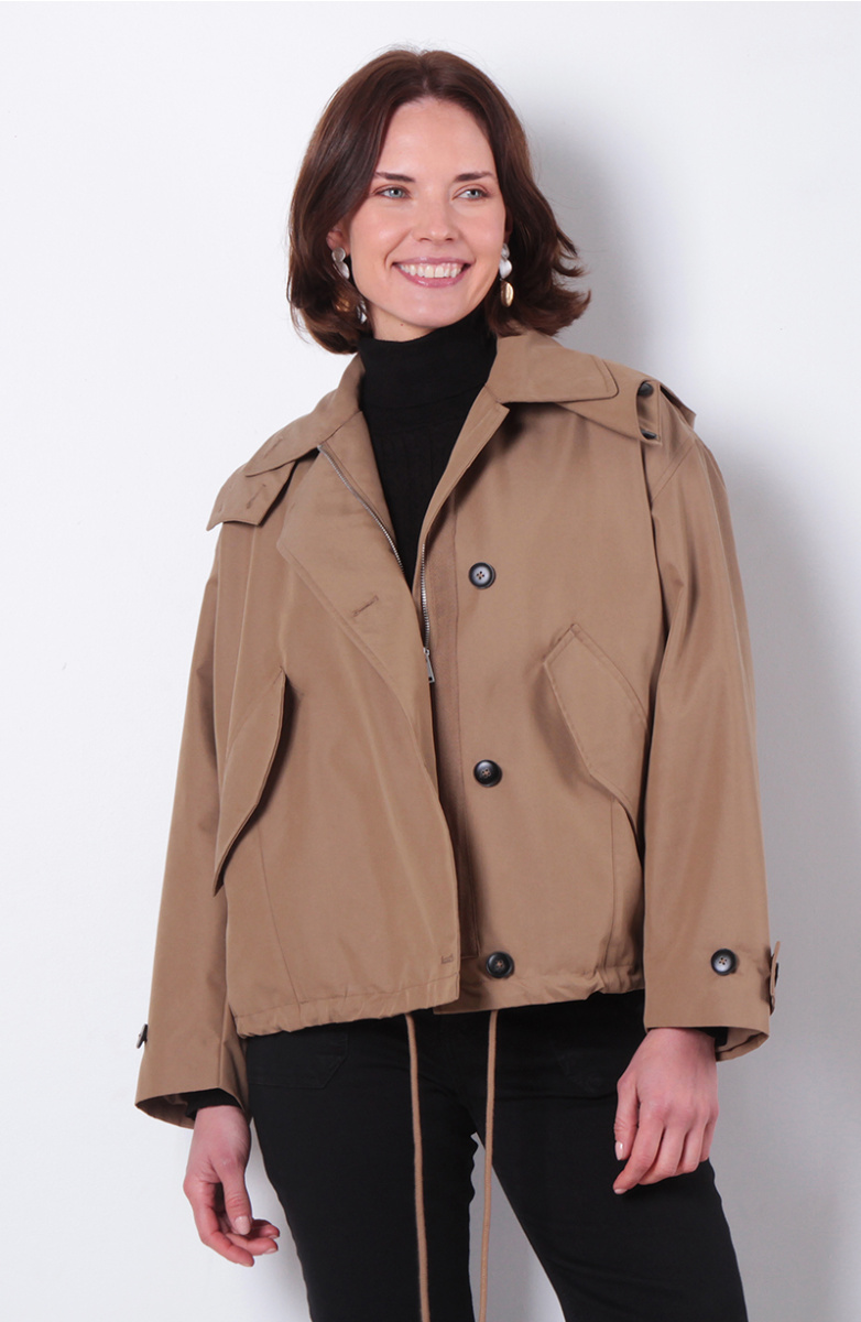 CHAQUETA MANGA LARGA CRUZADA  CON BOLSILLOS