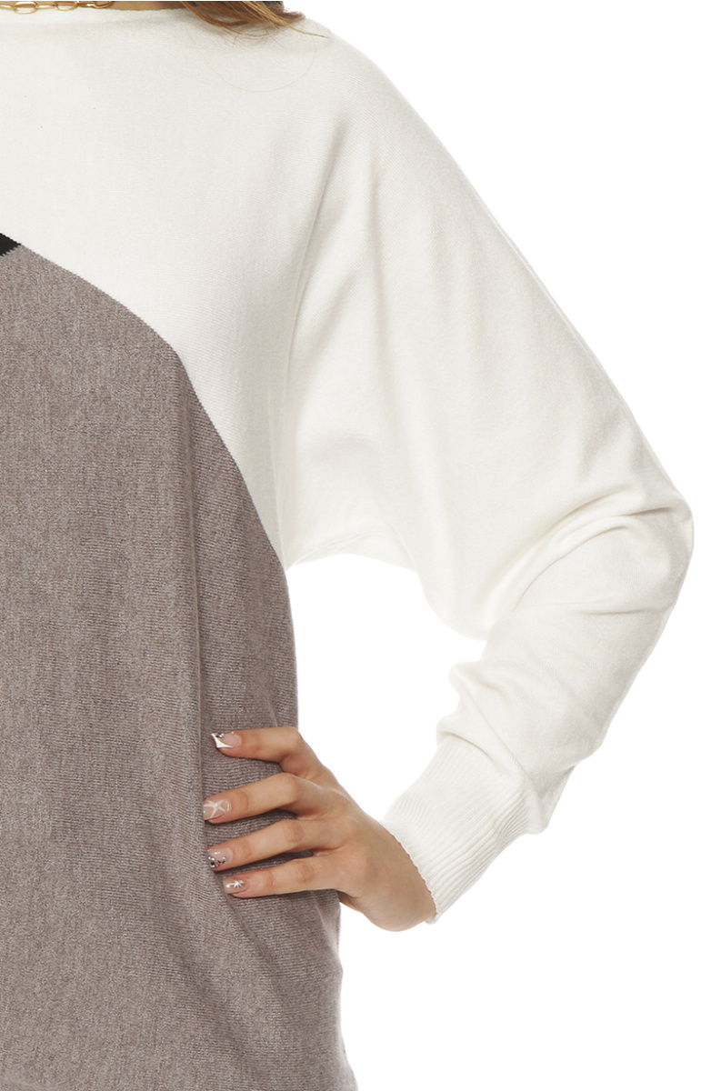 SWEATER MANGA LARGA ESCOTE BOTE ASIMETRICO