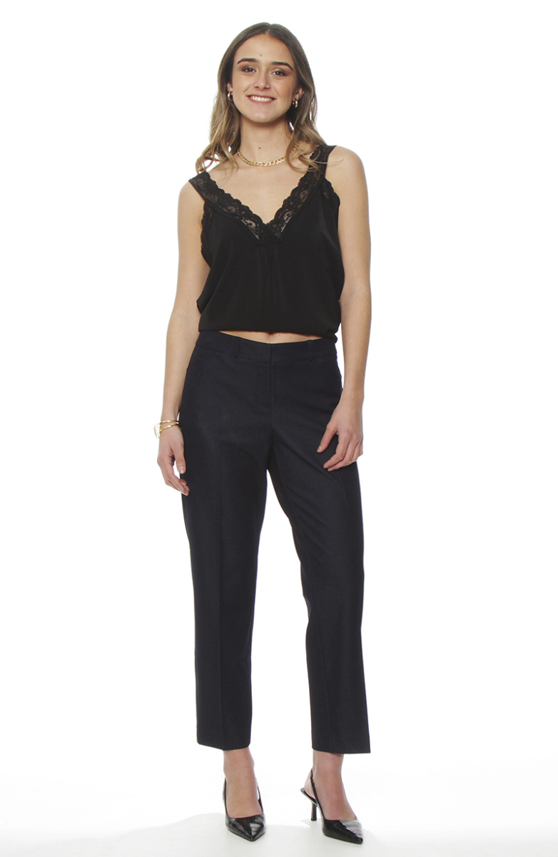 PANTALON SLIM TIRO ALTO PRETINA BASICA