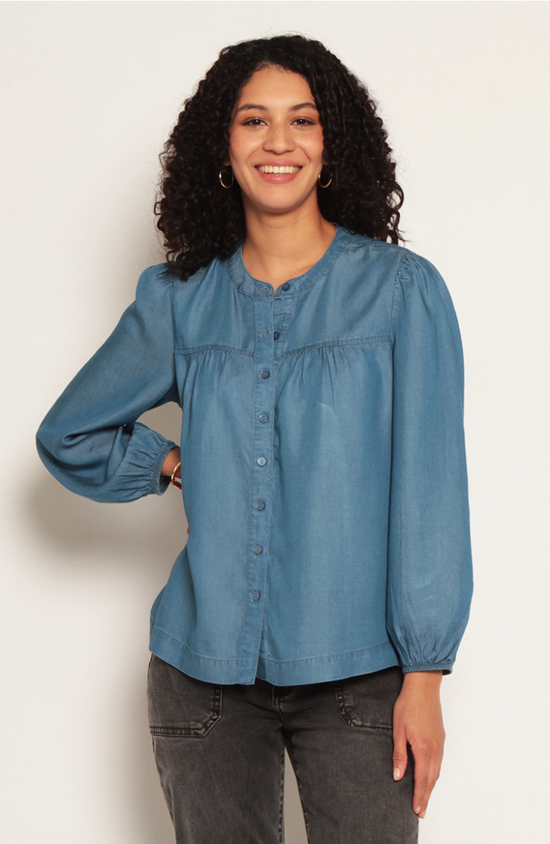 BLUSA MANGA LARGA LYOCELL ESCOTE REDONDO ABOTONDA EN DELANTERO