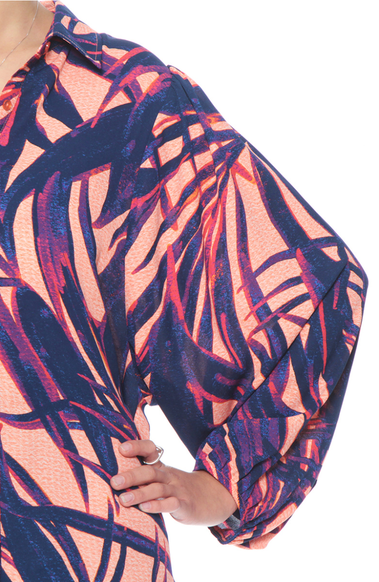 BLUSA MANGA LARGA ESTAMPADA ABOTONADA EN DELANTERO