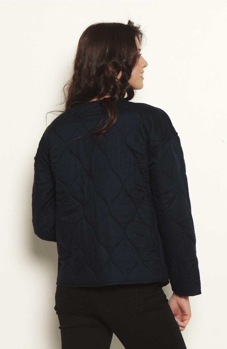 CHAQUETA MANGA LARGA REVERSIBLE CON BOLSILLOS