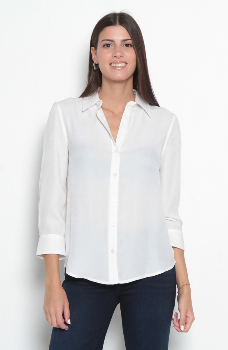 BLUSA MANGA 3/4 ABOTONADA EN DELANTERO