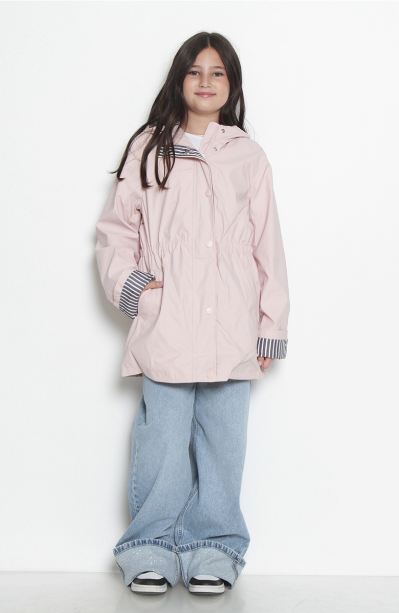 CHAQUETA IMPERMEABLE MANGA LARGA CON CAPUCHA NI?ITA