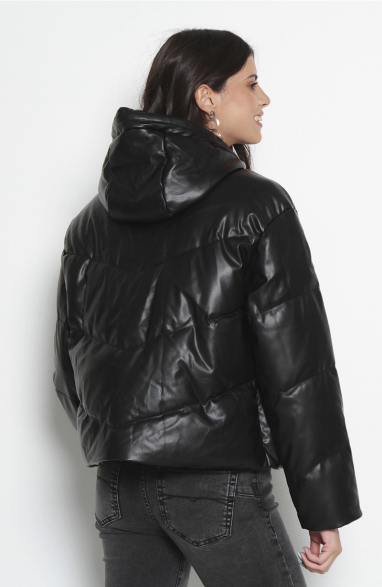 PARKA MANGA LARGA PUFFER PU CON CAPUCHA