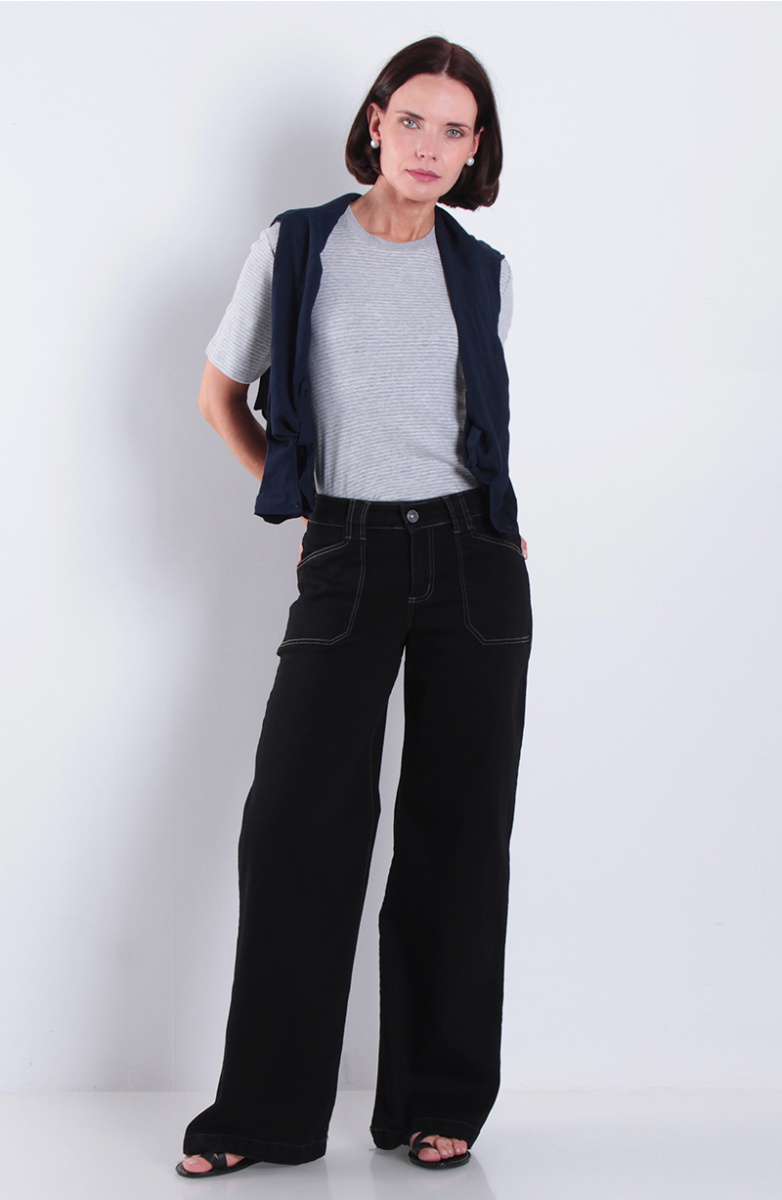 Jeans Wide Cargo Tiro Medio Pretina Basica Un Boton