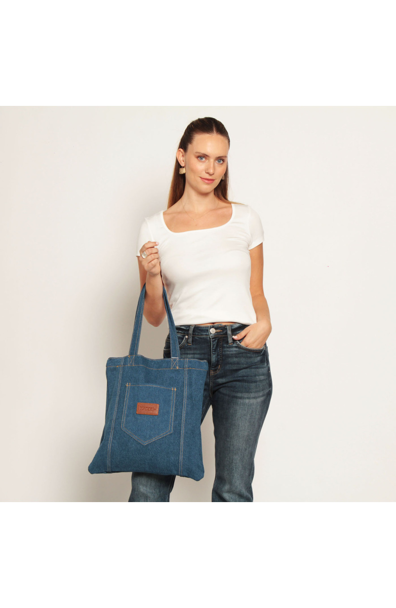BOLSO DENIM CON CORTE Y BOLSILLO