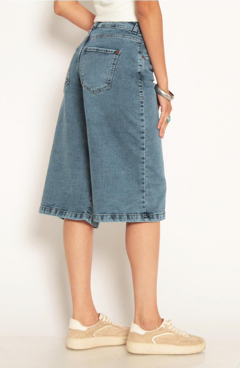 BERMUDA JORT DENIM TIRO ALTO PRETINA INTERNA 2 BOTONES
