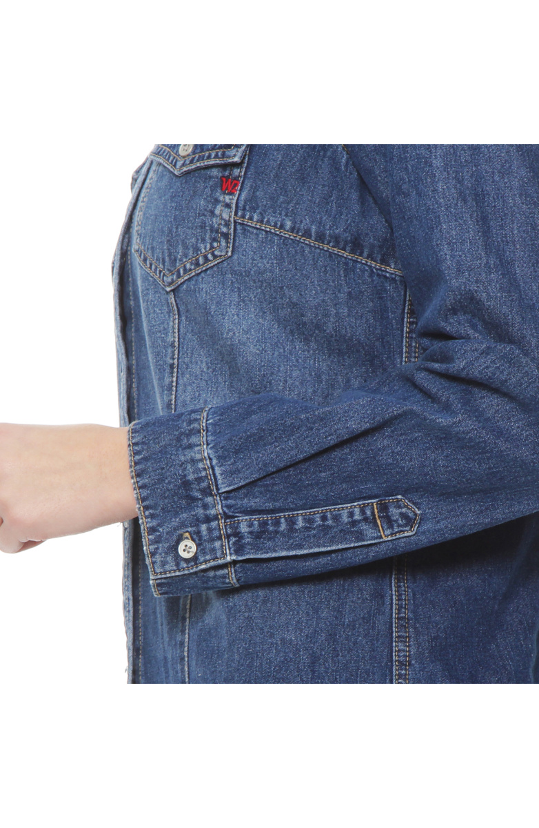 BLUSA MANGA LARGA DENIM CON BOLSILLO Y TAPAETA ABROCHADA EN EL FRENTE