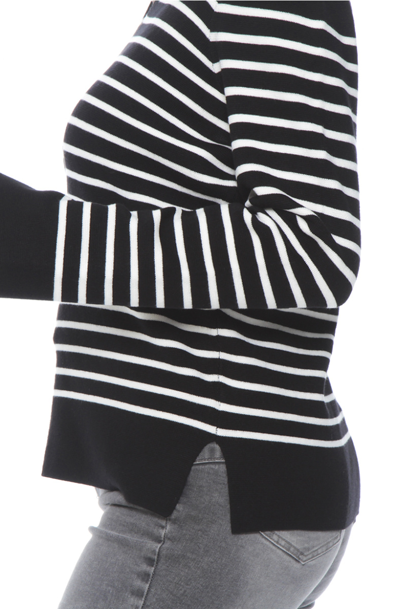 SWEATER MANGA LARGA LISTADO ESCOTE V CON CUELLO