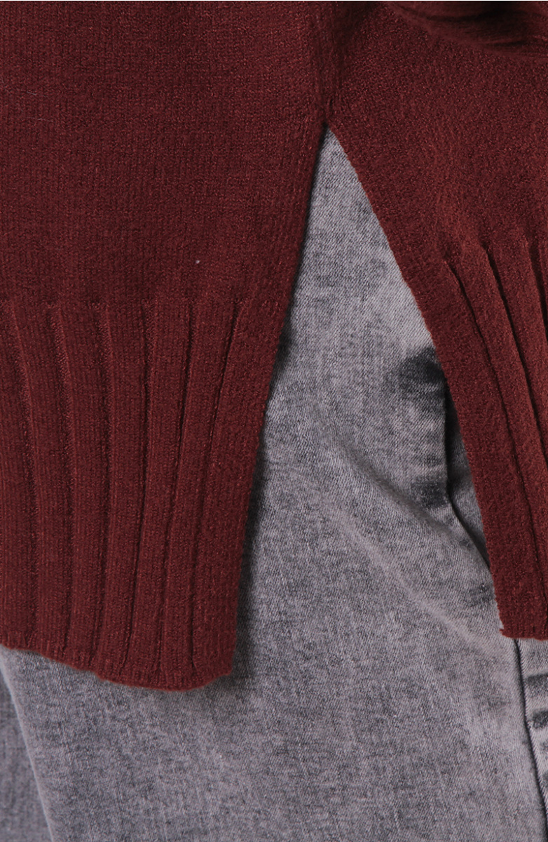 SWEATER MANGA LARGA CUELLO ALTO
