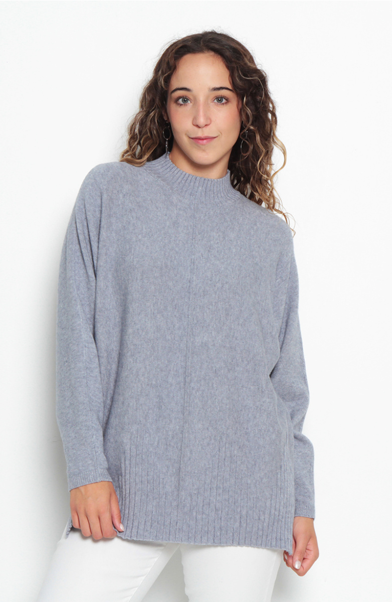 SWEATER MANGA LARGA CUELLO ALTO