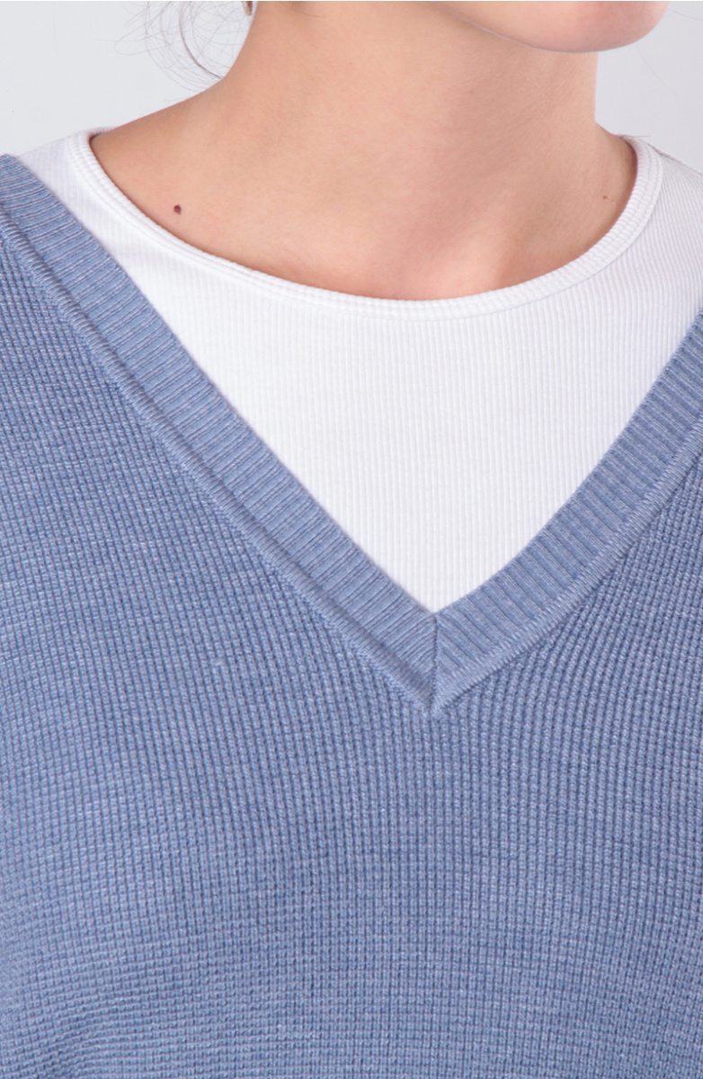 SWEATER MANGA LARGA ESCOTE V