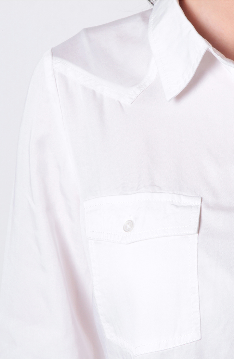 BLUSA MANGA LARGA LYOCELL ABOTONADA EN DELANTERO CON BOLSILLOS