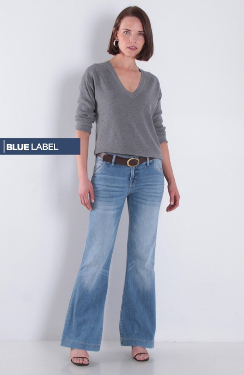 Jeans Flare Tiro Bajo Pretina Basica 1 Boton
