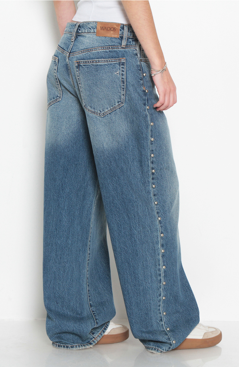 JEANS BAGGY TIRO ALTO PRETINA BASICA 1 BOTON