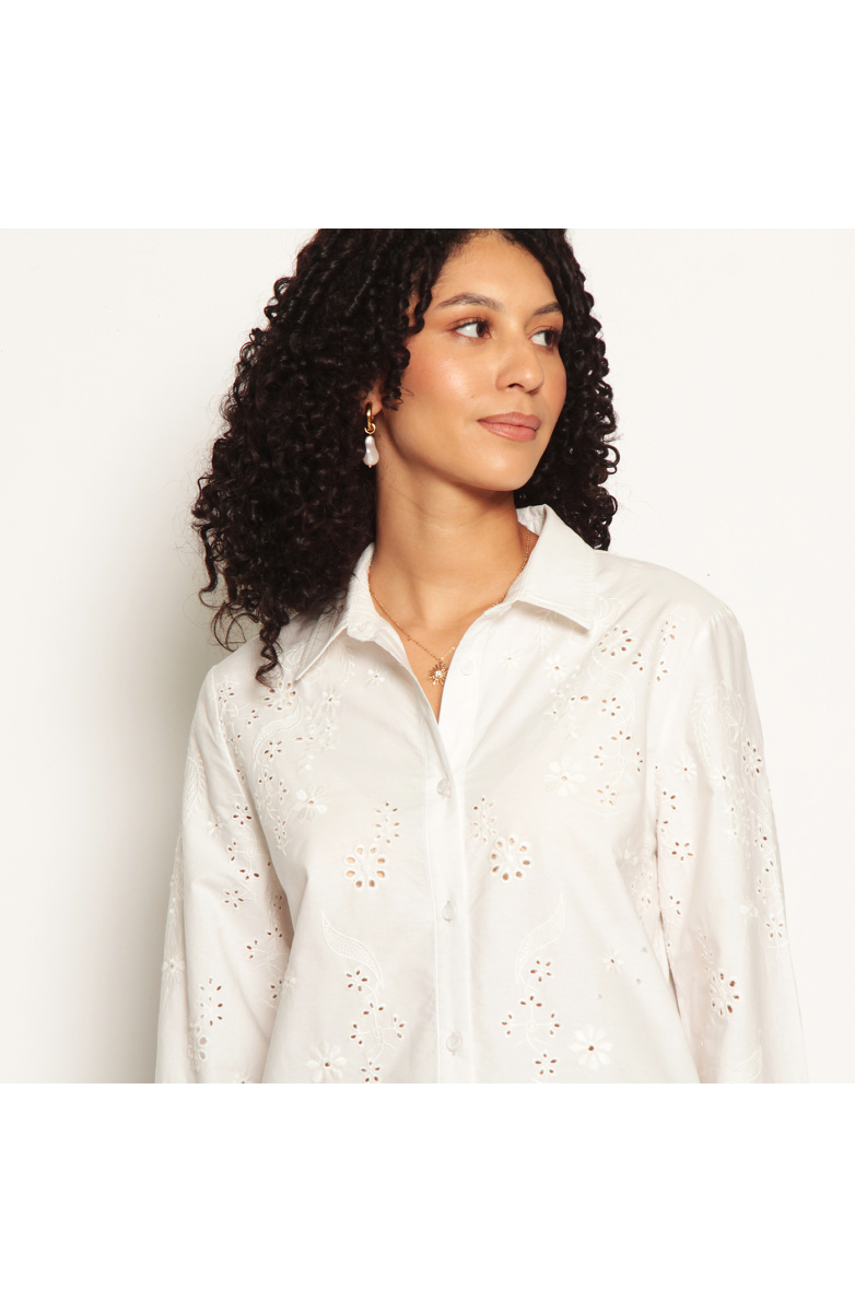 BLUSA MANGA LARGA CON BRODERY EN DELANTERO