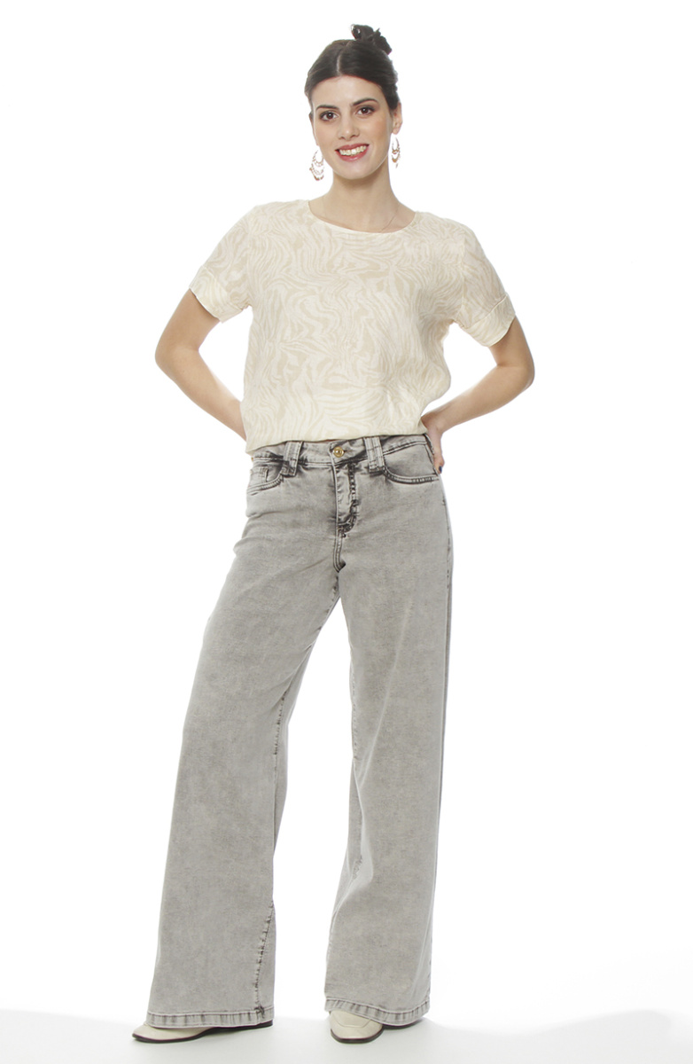 JEANS WIDE LEG TIRO ALTO PRETINA BASICA 1 BOTON