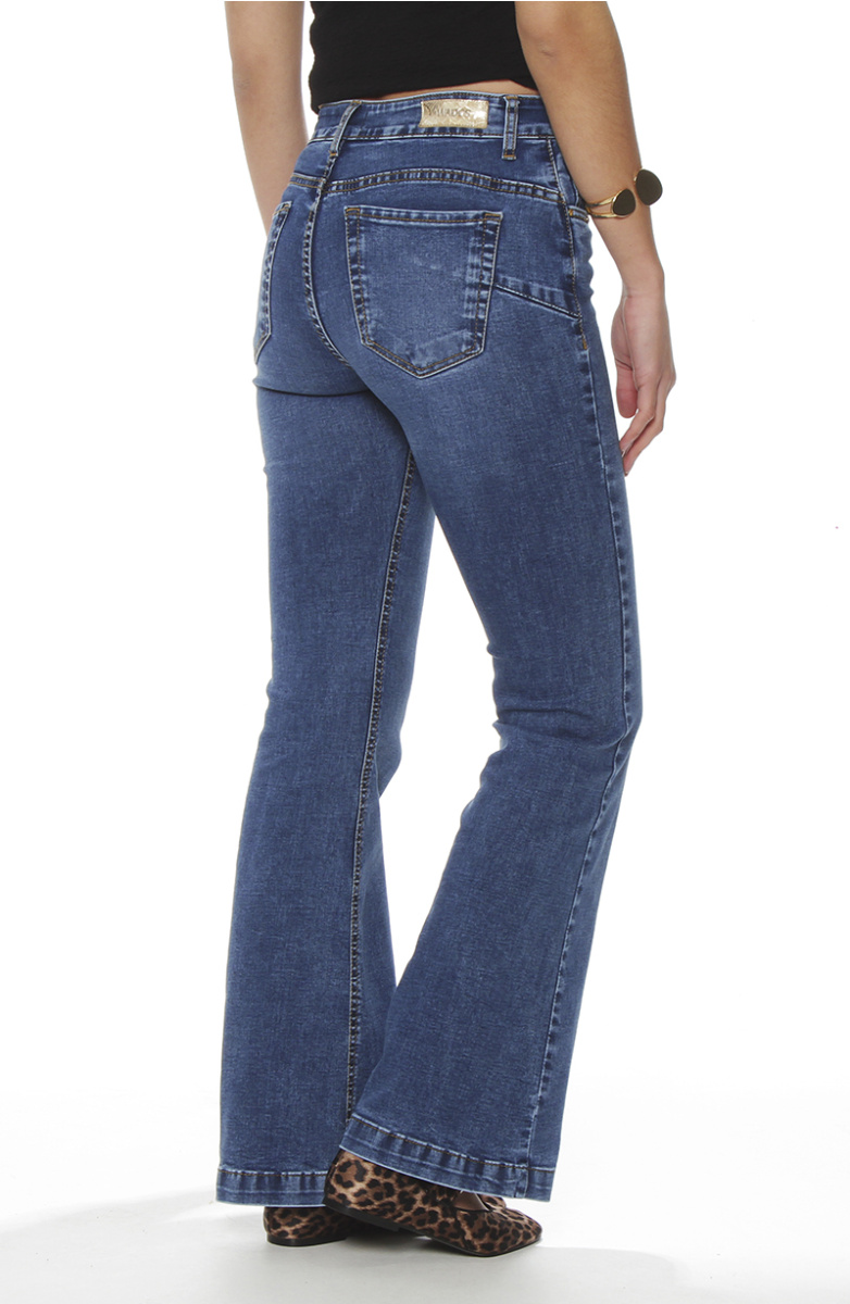 JEANS FLARE TIRO ALTO PRETINA BASICA 1 BOTON APLICACION STRASS