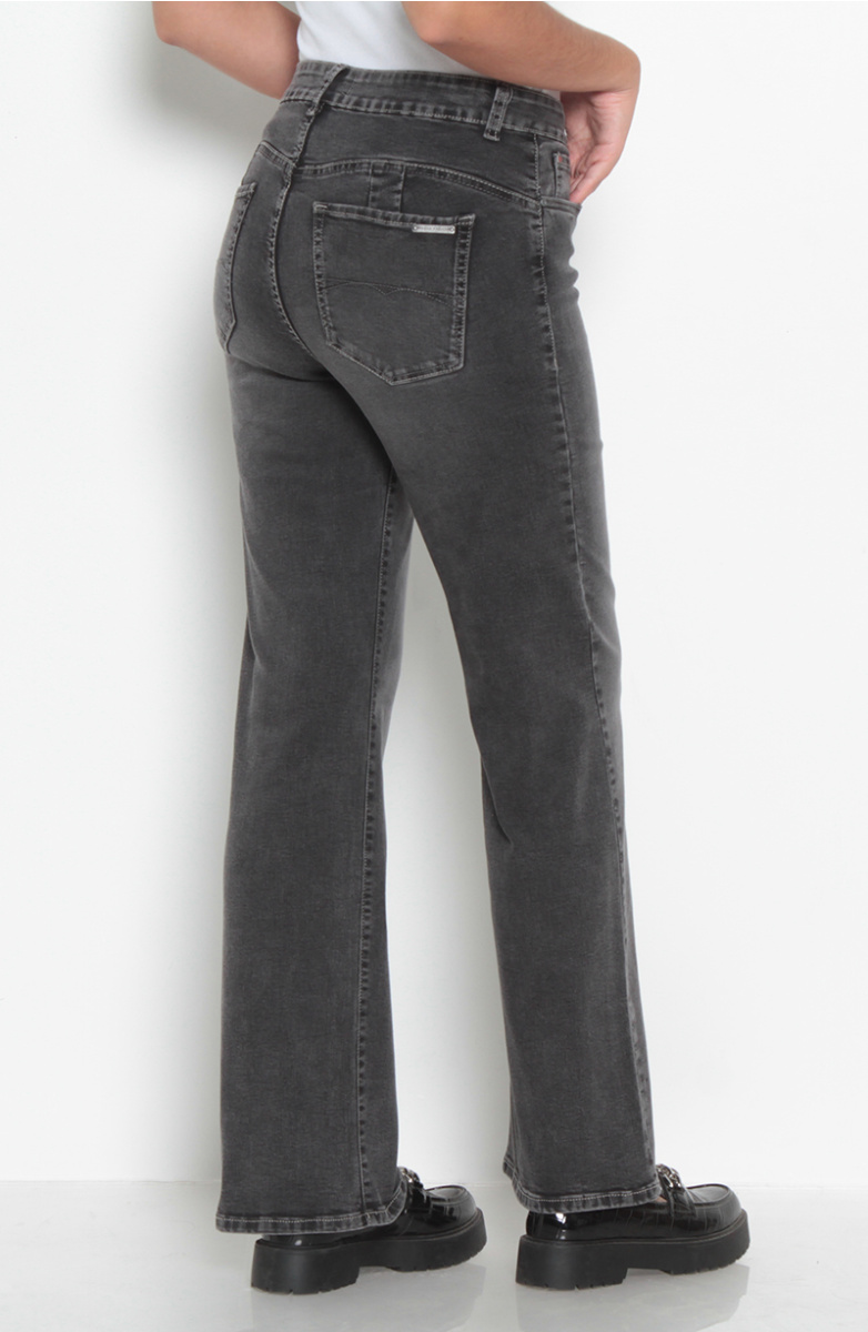 JEANS RECTO TIRO ALTO UN BOTON PUSH IN PUSH UP BOTA RECTA