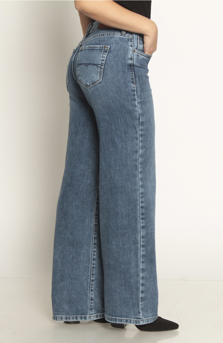 JEANS WIDE TIRO BAJO PRETINA BASICA 1 BOTON