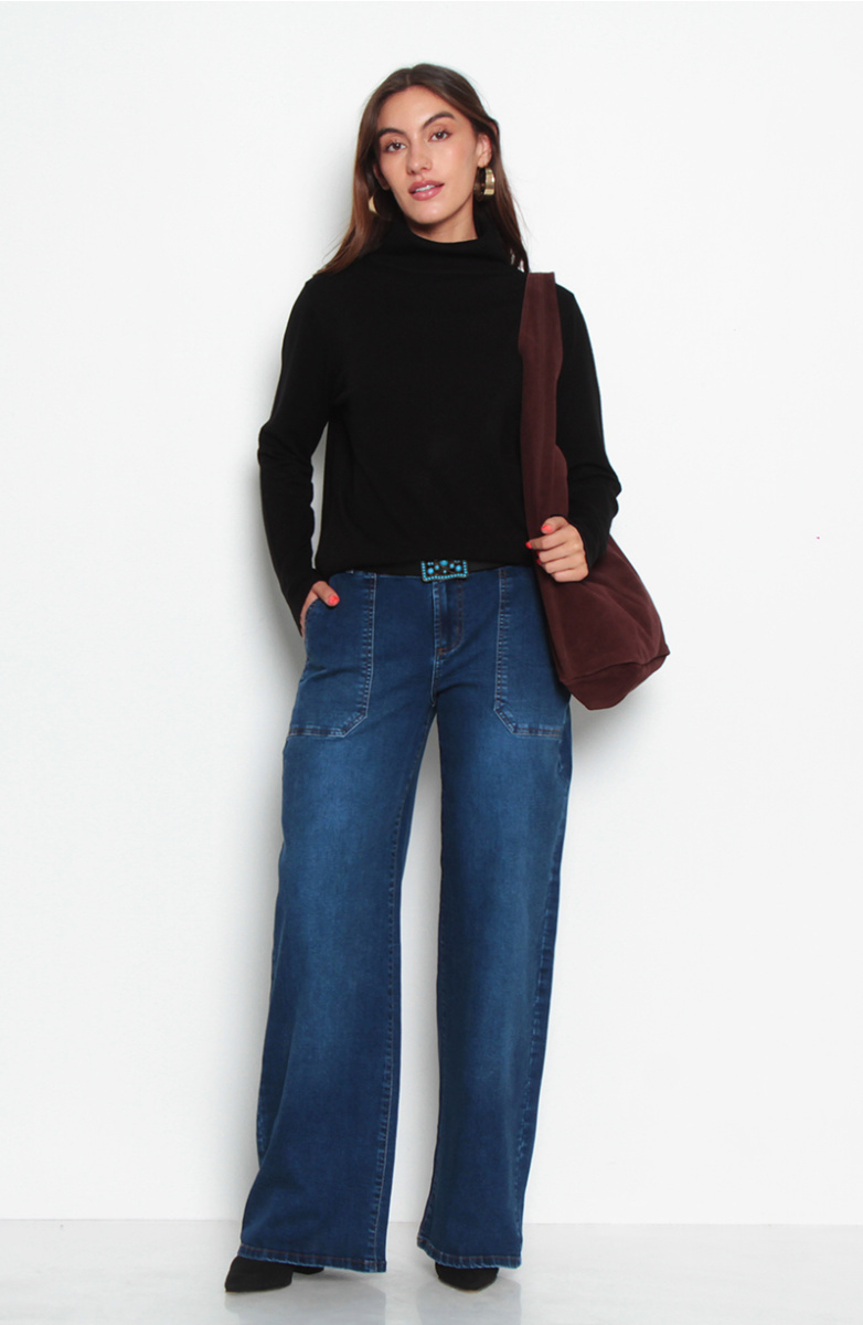 JEANS CARGO RECTO BASICO TIRO ALTO PRETINA MEDIA DOS BOTONES