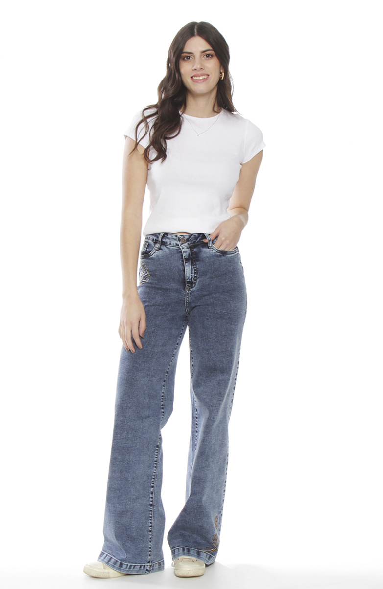 JEANS WIDE LEG TIRO ALTO BORDADO PRETINA BASICA 1 BOTON SECRET