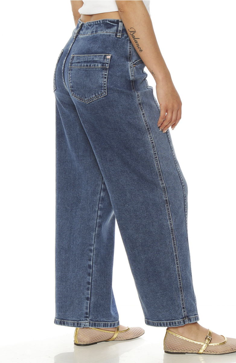 JEANS CROP WIDE TIRO ALTO PRETINA INTERNA 1 BOTON