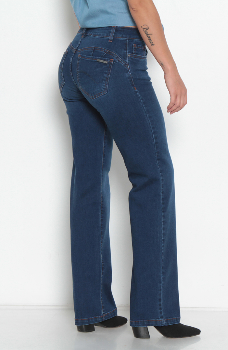 JEANS PUSH UP , TIRO MEDIO PRETINA BASICA UN BOTON PIERNA RECTA