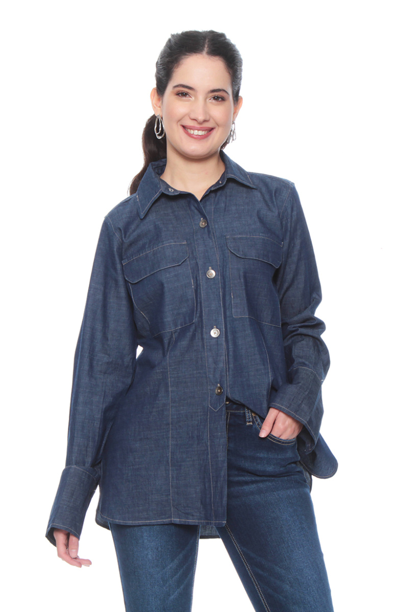 BLUSA MANGA LARGA LYOCELL ABOTONADA EN DELANTERO CON BOLSILLO