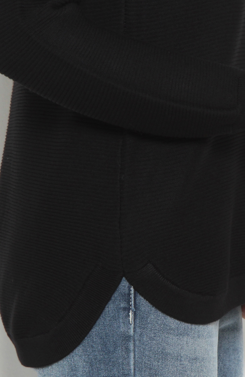 SWEATER MANGA LARGA ESCOTE REDONDO