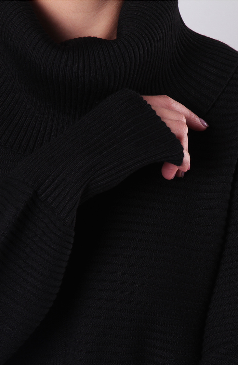 SWEATER CUELLO ALTO MANGA LARGA