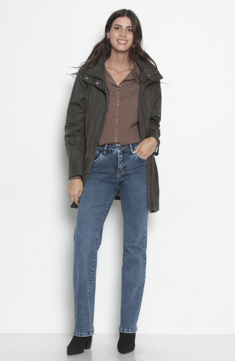 JEANS RECTO TIRO ALTO PUSH IN PUSH UP PRETINA BASICA 1 BOTON